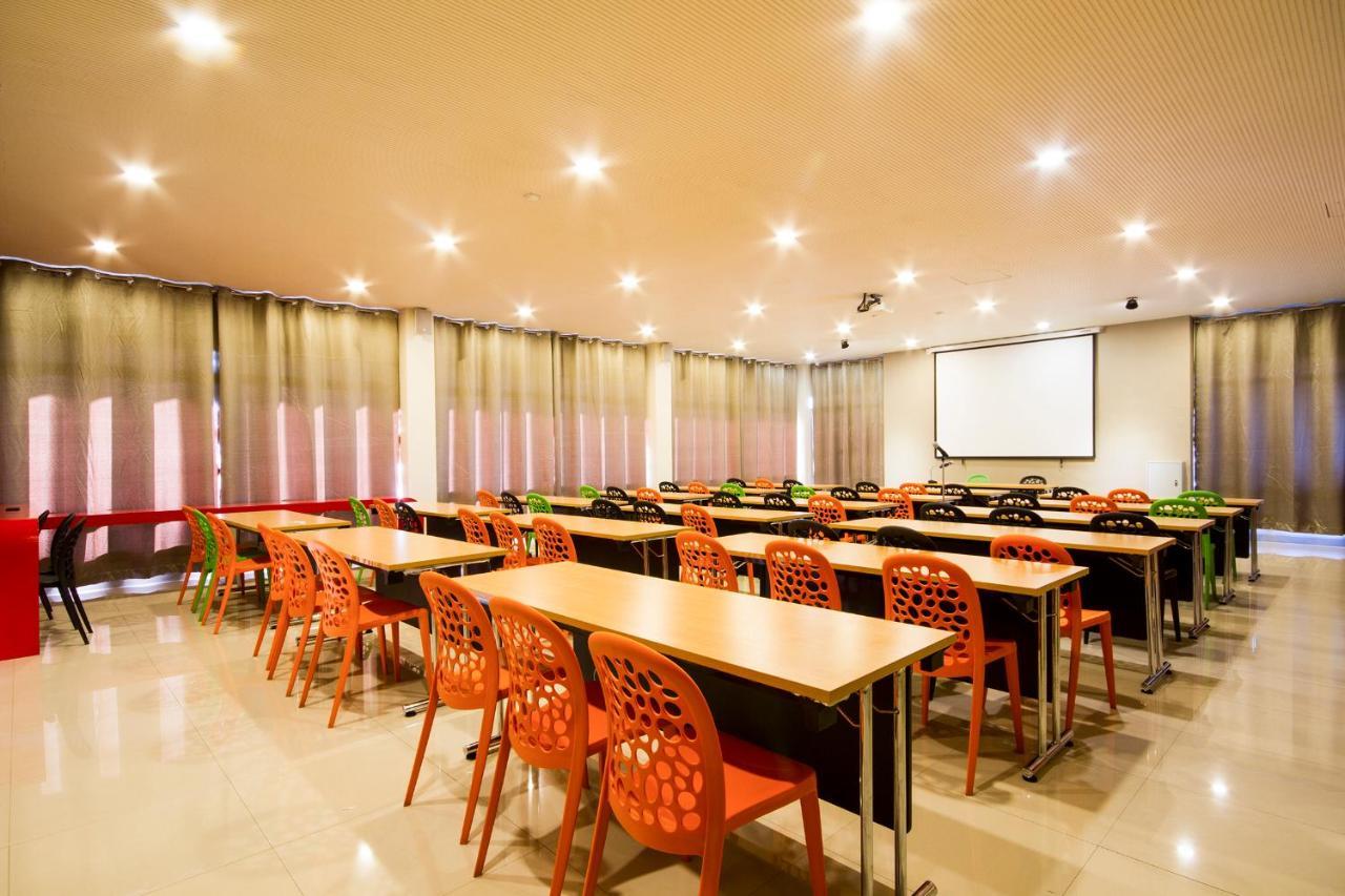 Bestiny Hotel & Restaurant Phetchabun Exterior photo